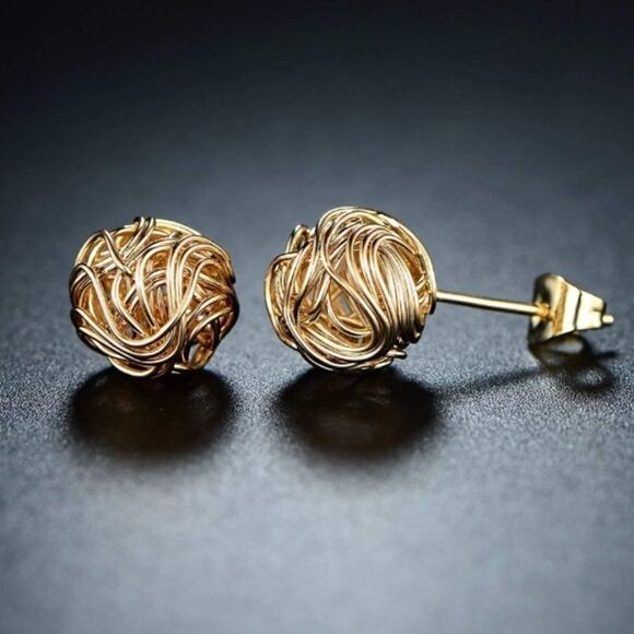 18k Gold Love Knot Stud Earrings, Gold 10mm Posts - Picture 1 of 7